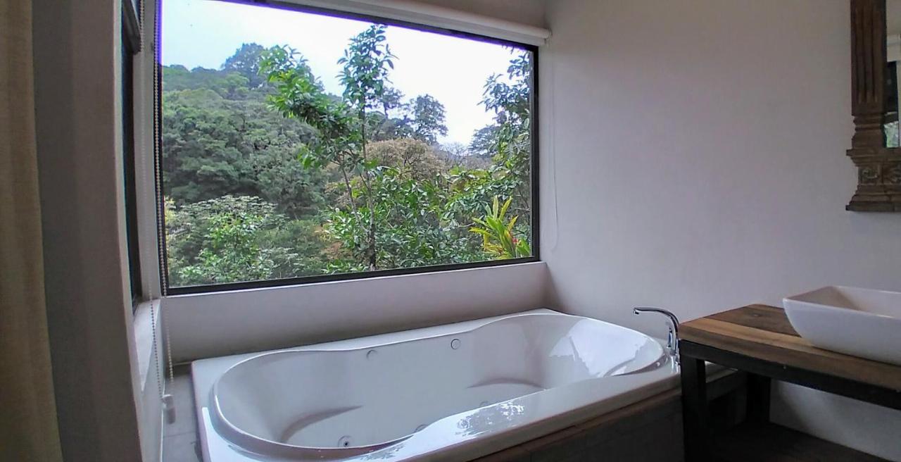 Olingo Monteverde Esterno foto